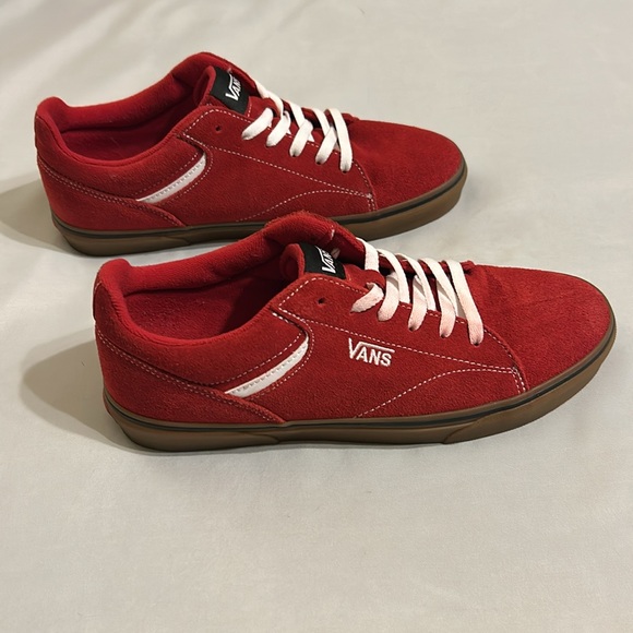 Vans Red Suede Leather Seldan Low Top Lace Up Skate Men’s Sneakers - Picture 3 of 6